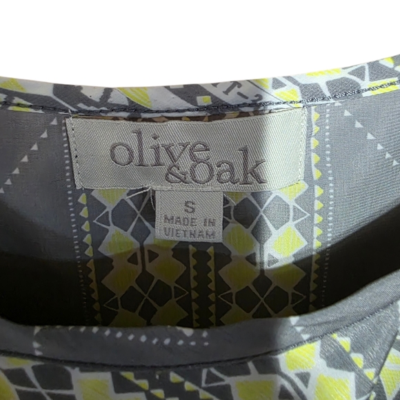 Olive & Oak Gray and Yellow Mini Dress - Picture 2 of 9